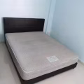 Queen size Bed frame with mattress  图片 2