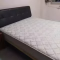 二手单人铁床/Queen size 双人木床 图片 1