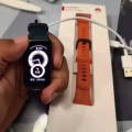 华为 band 6 运动手环 图片 1