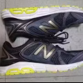 running shoe 很輕有彈性 图片 3