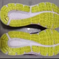 running shoe 很輕有彈性 图片 3