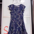 全新.9.9新，9.5新女装，一律2块 图片 9