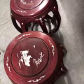 红木凳子贝壳雕花 图片 1