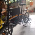 两辆脚踏车 图片 2