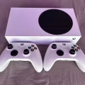 xboxs 全新 主机双手柄会员 图片 2