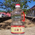 出售中国桶装白酒 图片 1