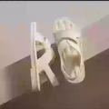 女生鞋子便宜出，可打包带走。 图片 1