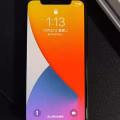 IPhone 11 Pro 256G GREEN带apple care + 图片 1
