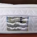 名牌超厚king size床垫原价2000+现价面议 图片 1