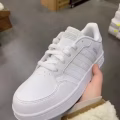 各种品牌男女鞋和服饰 图片 10