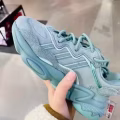 各种品牌男女鞋和服饰 图片 6