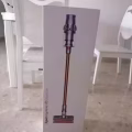 Dyson cyclone v10 图片 2