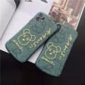 送手机膜！KAWS苹果创意小熊刺绣软皮手机壳 图片 3