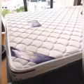 出售一个9成新床垫 图片 2