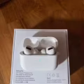出售全新刚拆封的airpod pro.保修到明年8月。 图片 1