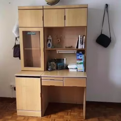 study/computer desk with cabinets/shelve