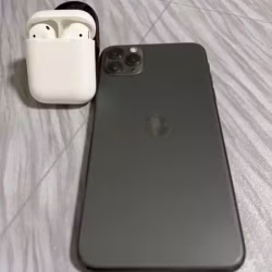 iPhone 11 pro max 256GB 墨绿色