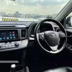 Toyota Rav4 2.0A Premium