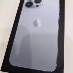iPhone 13 Pro 256GB 全新没激活 远峰蓝 新加坡合约机