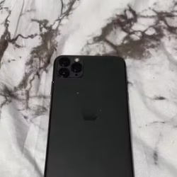 iPhone 11pm max 256GB