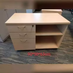 文件柜，办公桌