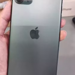 苹果11 pro max 256gb 830 无任何划痕
