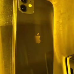 出iPhone 11 256g 女生一手