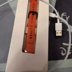 华为 band 6 运动手环
