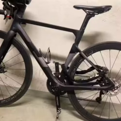 JAVA VESUVIO CARBON ROADBIKE