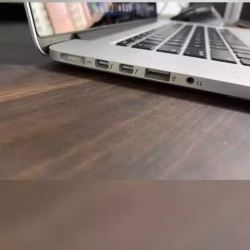 苹果笔记本电脑macbook  pro 2012 15寸大屏 