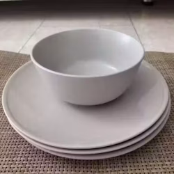 全新IKEA宜家不锈钢 / 玻璃 / 陶餐具（刀、叉、筷子、汤勺，碗碟，水杯等）