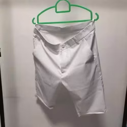 西装短裤