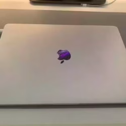 转让一台Macbook Pro 13笔记本 电池全新！有意者请联系！