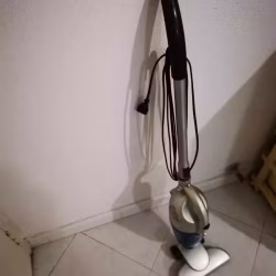 搬家处理旧吸尘器 5块钱