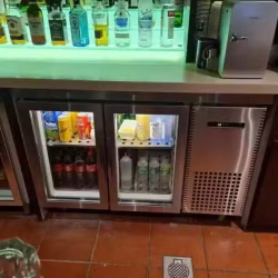 1200x650x850 chiller，3度，白色灯