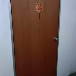 隔间门