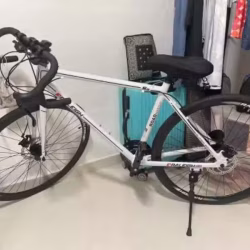 公路车全新低价转让