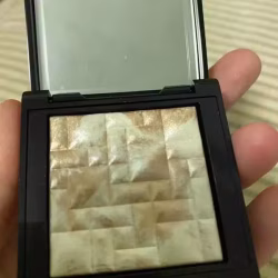 Bobbi brown 五花肉高光