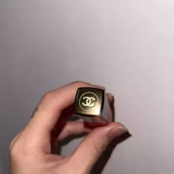 全新正品 Chanel 口红 144 色号