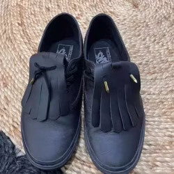 原价$239 低价处理$32 几乎全新 Vans高端真皮板鞋 英伦流苏