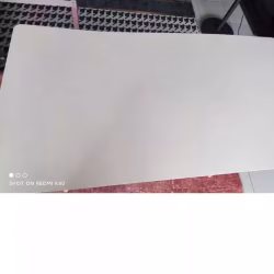 全新桌子桌面有点不平