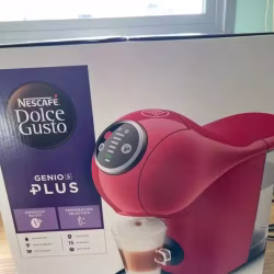 雀巢全自动家用智能胶囊咖啡机 Dolce Gusto Genio S Plu