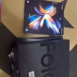 三星 fold4 256G