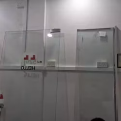 二手玻璃门(店铺用)
