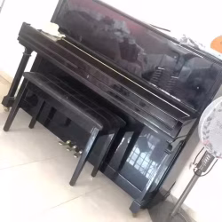 钢琴