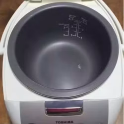 电饭锅 Toshiba  