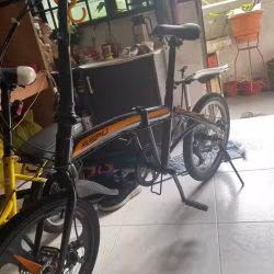 可拆脚车