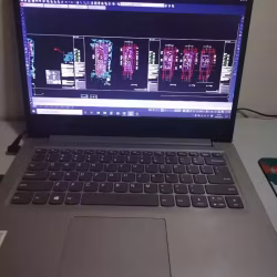 笔记本电脑