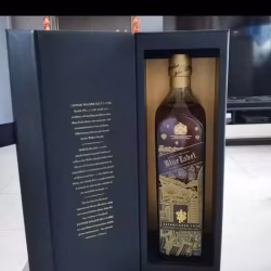尊尼获加蓝牌东南亚珍宝 75cl（限量版设计）  尊尼获加蓝牌 (Johnnie