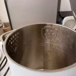 小熊电水壶